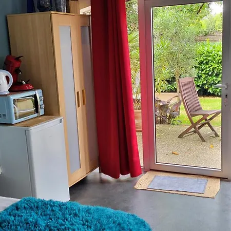 Spacieuse Climatisee Sur La Route Des Plages Eysines